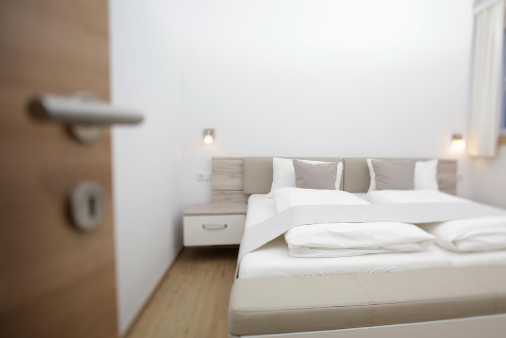 Viktoria Apartment Abfaltersbach